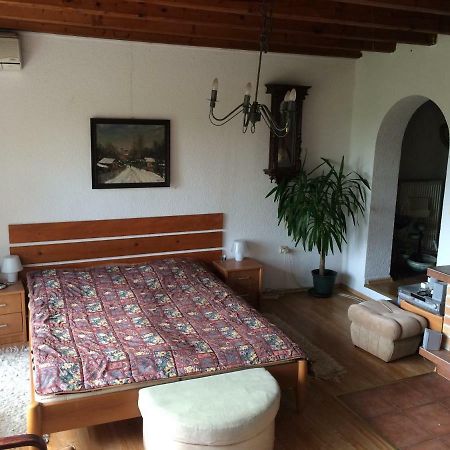 Holiday House Cervena Veza Piest'any Luaran gambar